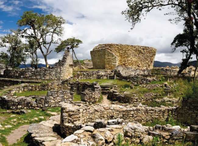 CHACHAPOYAS KUELAP PERU